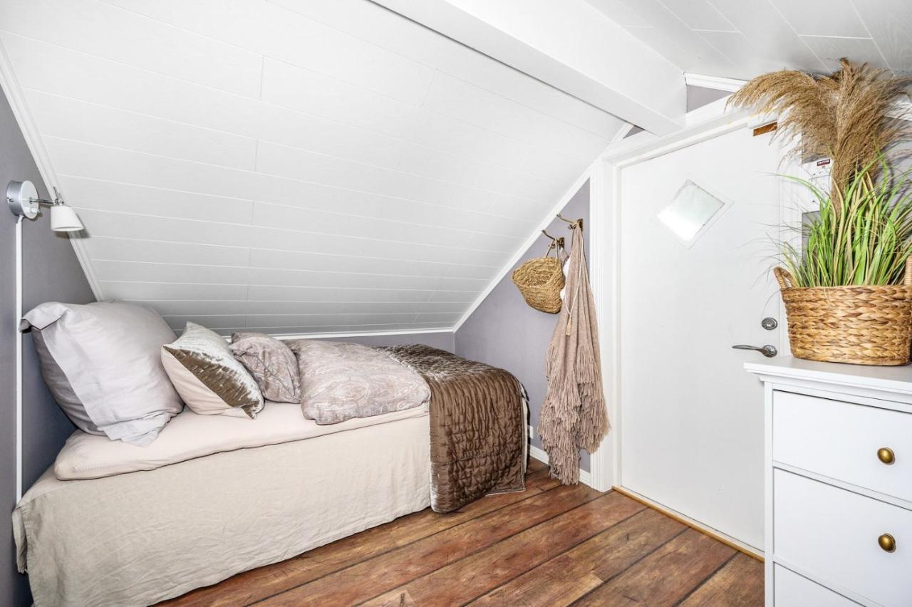 Luxurious Boathouse With Private Dock In The Best Location In Arendal Exterior foto