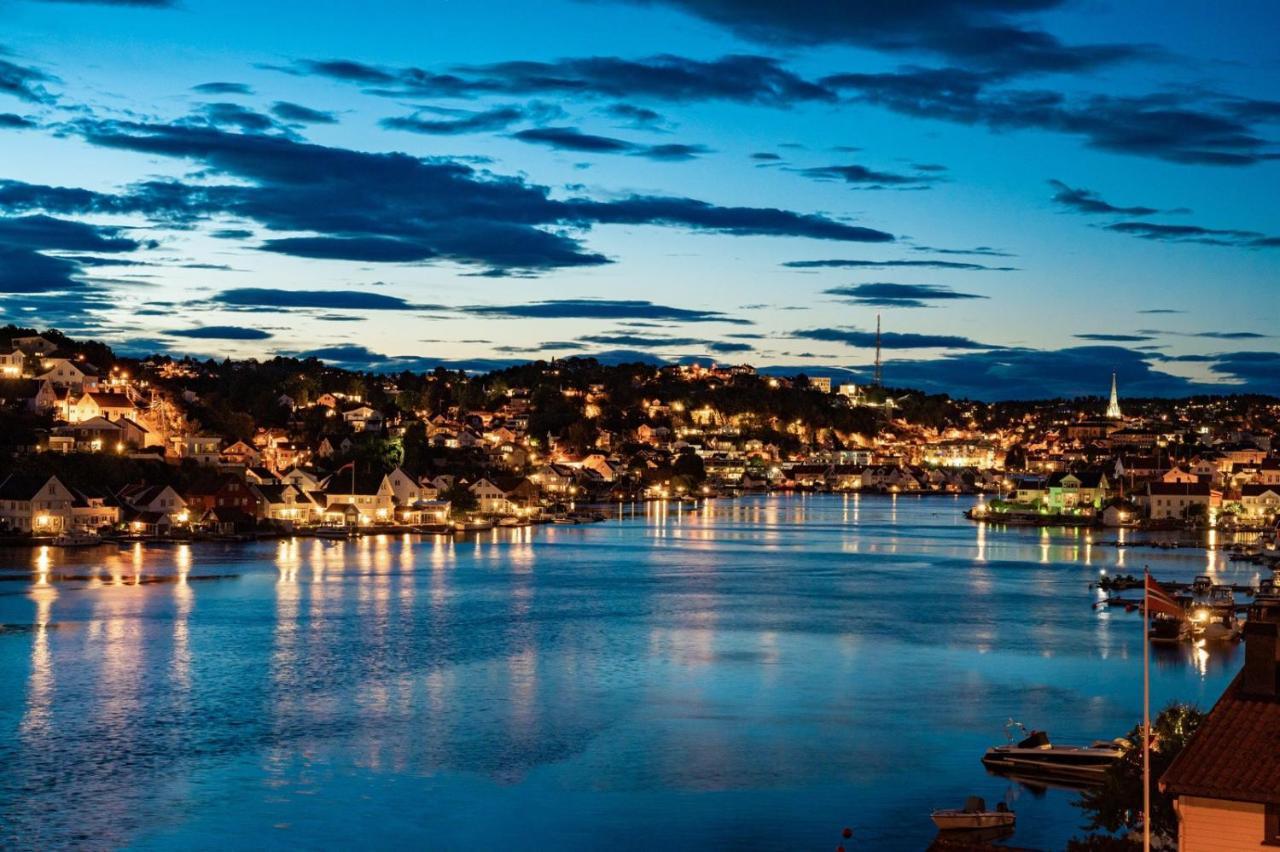 Luxurious Boathouse With Private Dock In The Best Location In Arendal Exterior foto