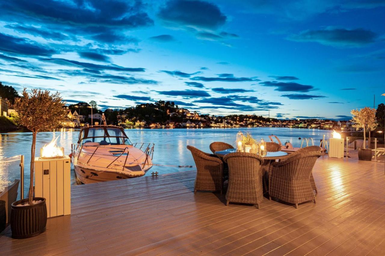 Luxurious Boathouse With Private Dock In The Best Location In Arendal Exterior foto